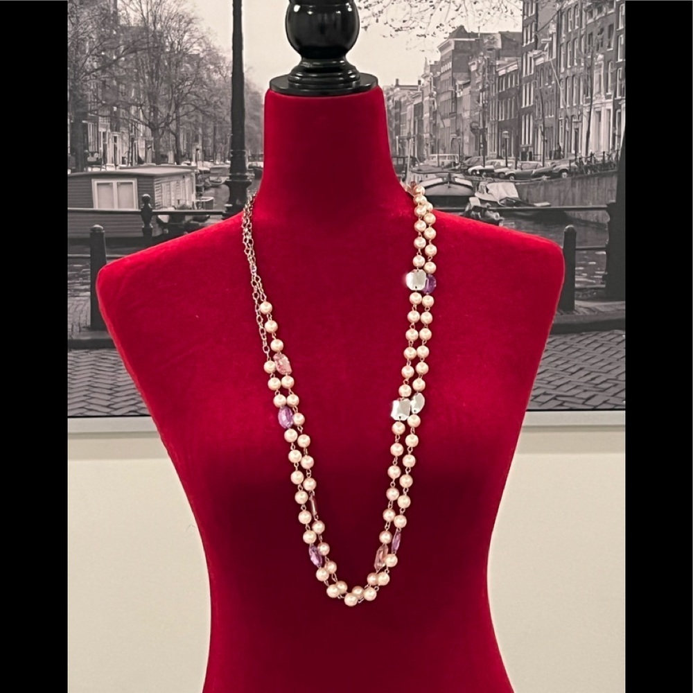 VINTAGE Fashion jewelry/beaded silver pink 2 necklaces in one